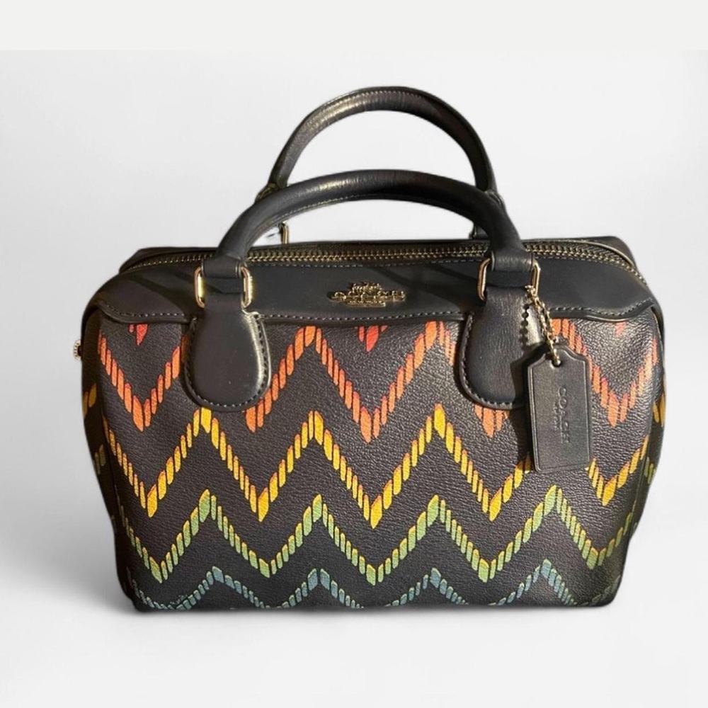 COACH Bennet Satchel with Geo Chevron Print (like new) - Picture 1 of 7